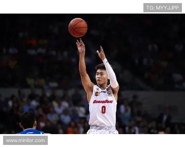 格纳布里表现稳健，迎来从边锋到全能进攻手的华丽转身