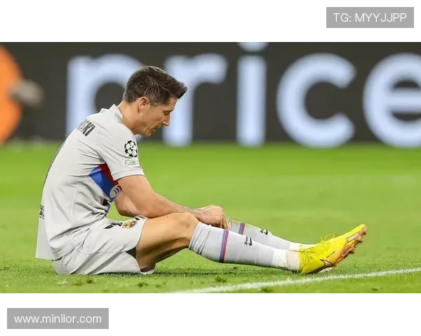 莱万多夫斯基长期巅峰能力解析：为何多年保持顶级进球效率