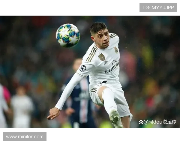 巴尔韦德:从新星到冠军中场的荣誉进阶解析 巴尔韦德:从新星到冠军中场的荣誉进阶解析