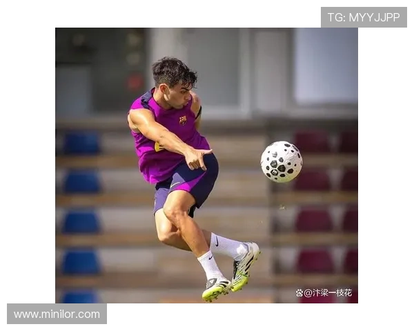 佩德里 vs 伊涅斯塔：小空间控球能力差距解析