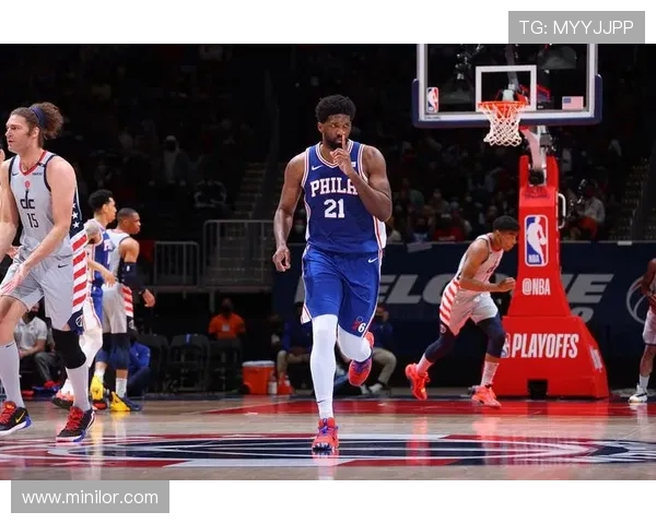 恩比德背筐强打提升内线统治力明显优于字母哥