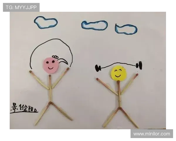 谌利军家里冰箱贴全是女儿画的举重小人